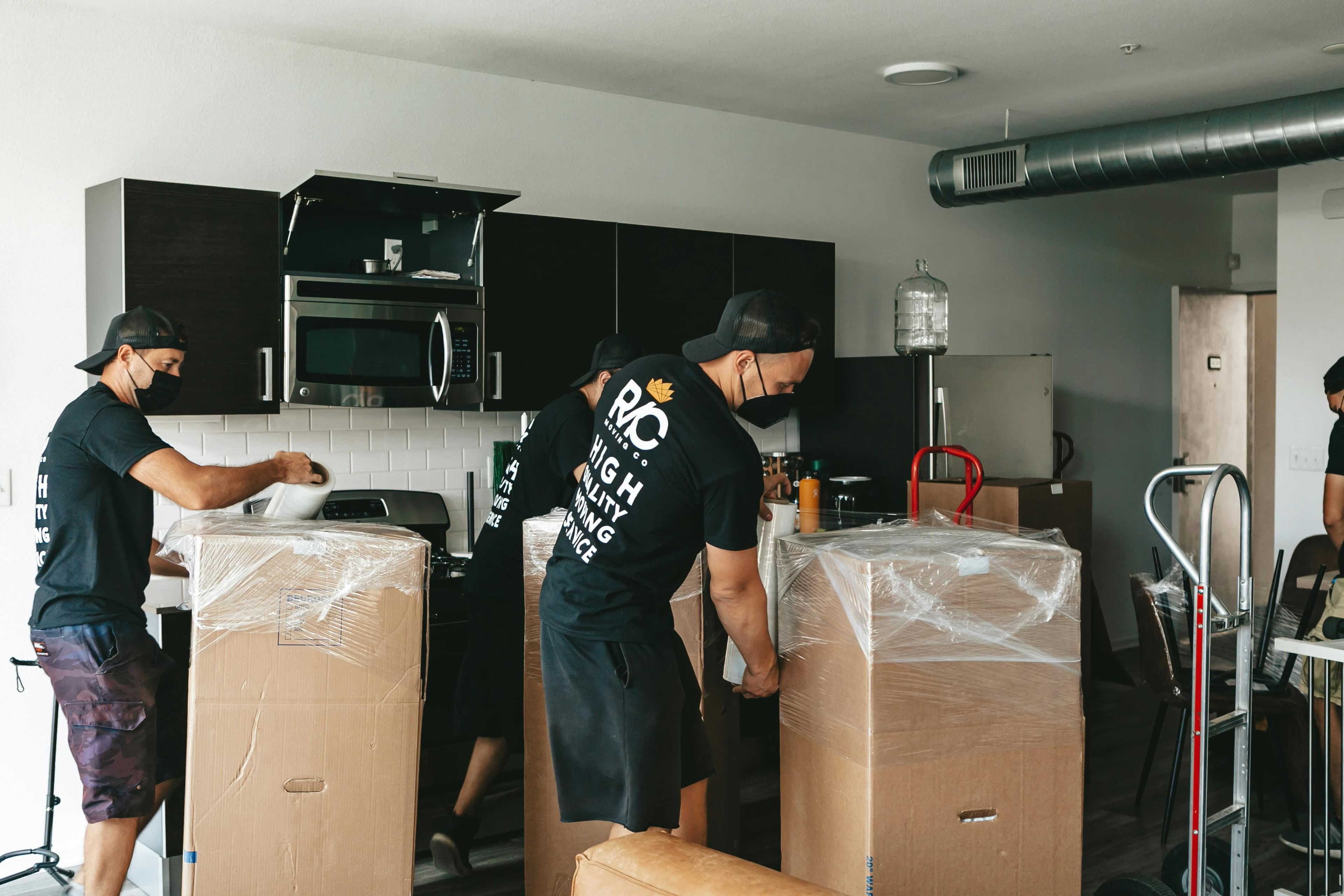 Moving trucks used by Motion Packers and Movers (OPC) Pvt. Ltd. across Jharkhand Moving trucks used by Motion Packers and Movers (OPC) Pvt. Ltd. across Jharkhand